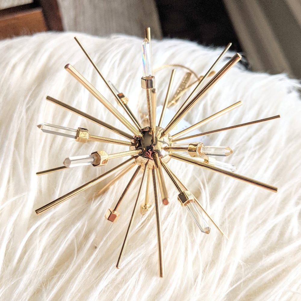Kendra Scott 2020 Starburst Ornament - Picture 2 of 6